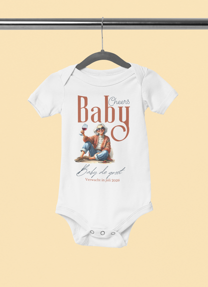Zwangerschapsaankondiging Oma - Cheers baby - gepersonaliseerd rompertje